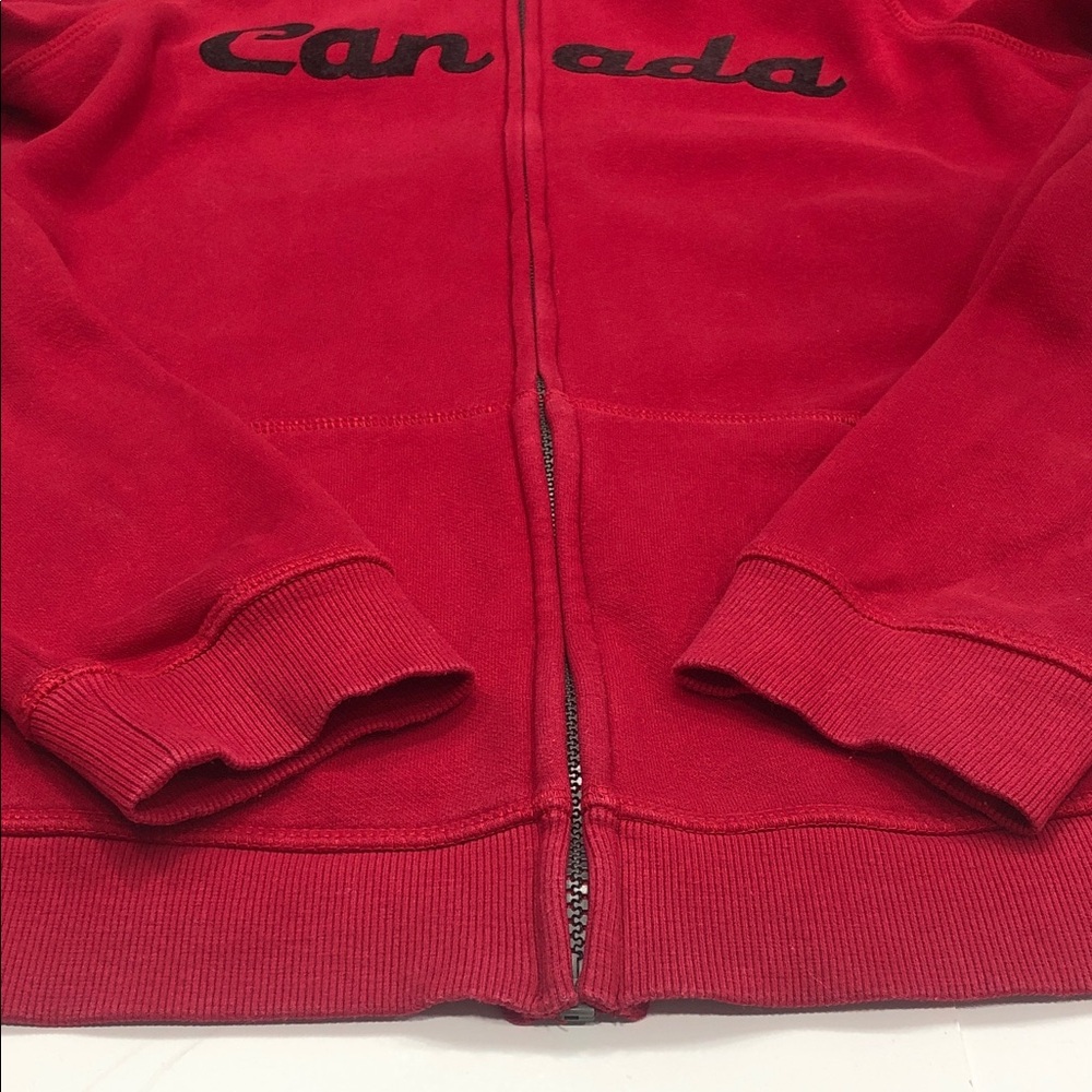 🍁Red Canadiana Full Zip Hoodie – Size XL (14-16) - Picture 9 of 10